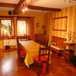 Charming House In With Private Pool 테욱스