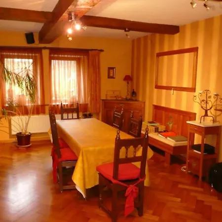 Charming House In With Private Pool Тё