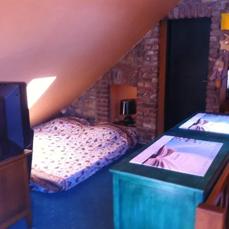 Charming House In With Private Pool Дом отдыха