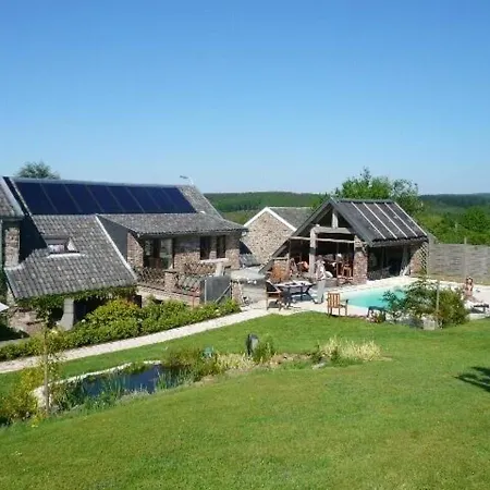Charming House In With Private Pool