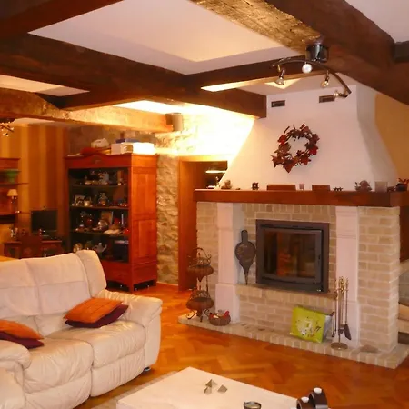 Hébergement de vacances Charming House In With Private Pool *